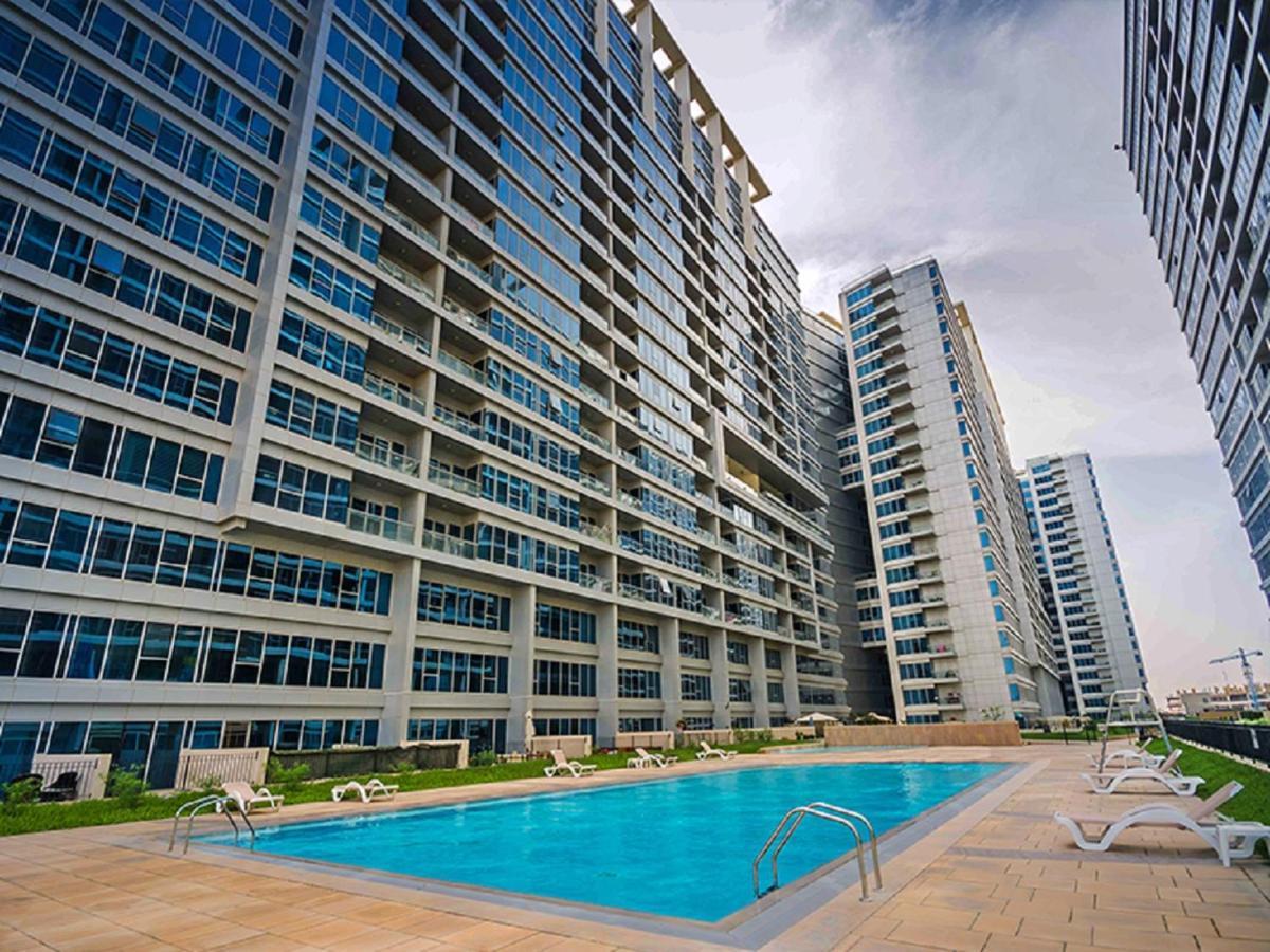 Octavius Holiday Homes, Spacious 2 Bedroom Apartment, Dubai Skyline & Burj Khalifa View Exterior photo